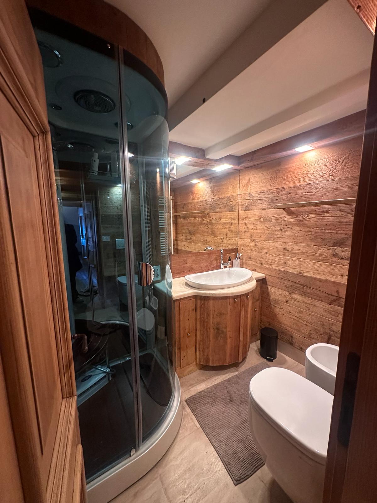 Foto 1 Affitto – Mansarda Luxury Alverà’ – 5 posti letto