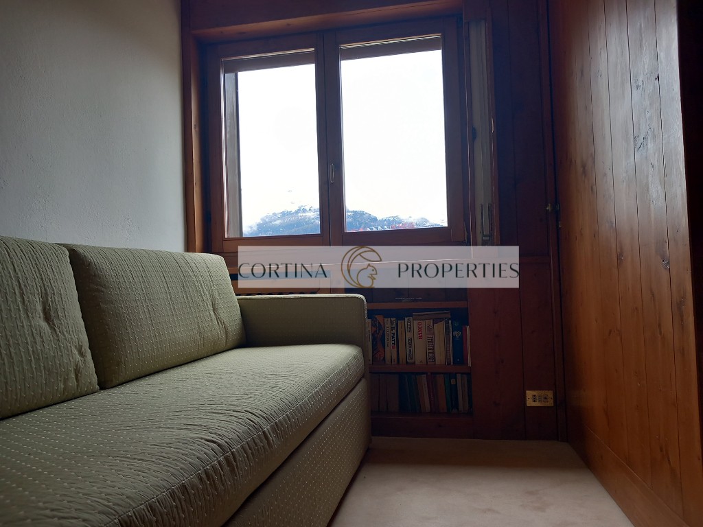 Foto 9 Vendita – Esclusivo appartamento a Pralongo – Cortina