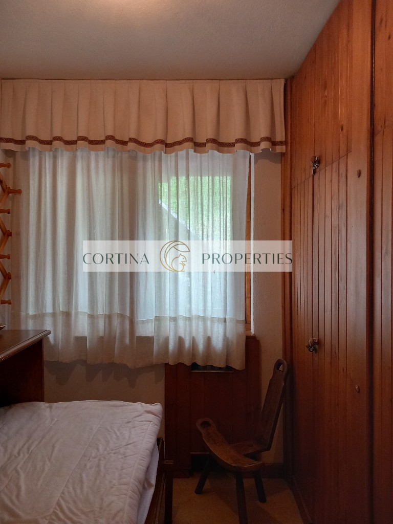 Foto 3 Vendita – Esclusivo appartamento a Pralongo – Cortina