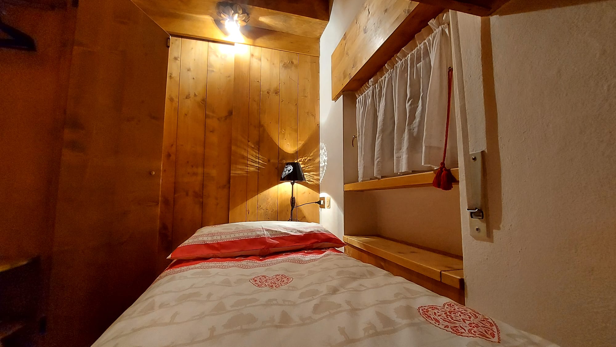 Foto 1 MANSARDA IN CENTRO – CORTINA D’ AMPEZZO