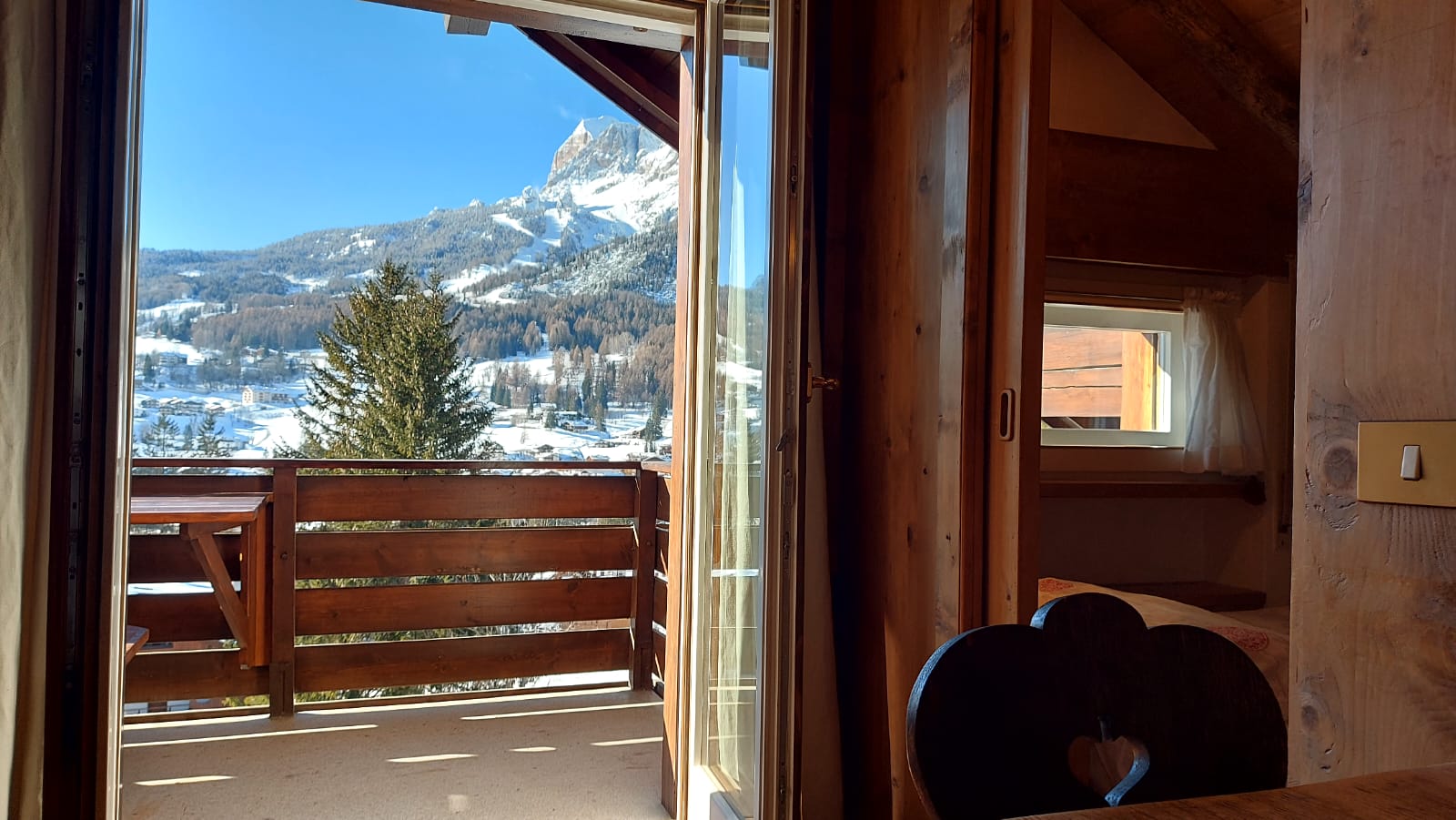 Foto 11 MANSARDA IN CENTRO – CORTINA D’ AMPEZZO