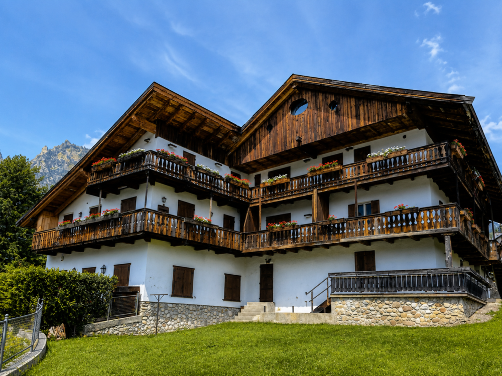 Foto 11 Appartamento Piano Terra – Via del Castello – Cortina